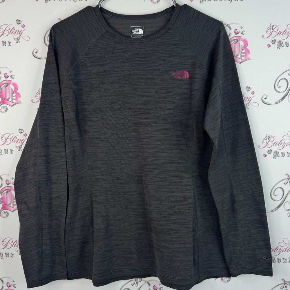 The North Face longe sleeve flash dry pink logo Charcoal Long Sleeve Tee